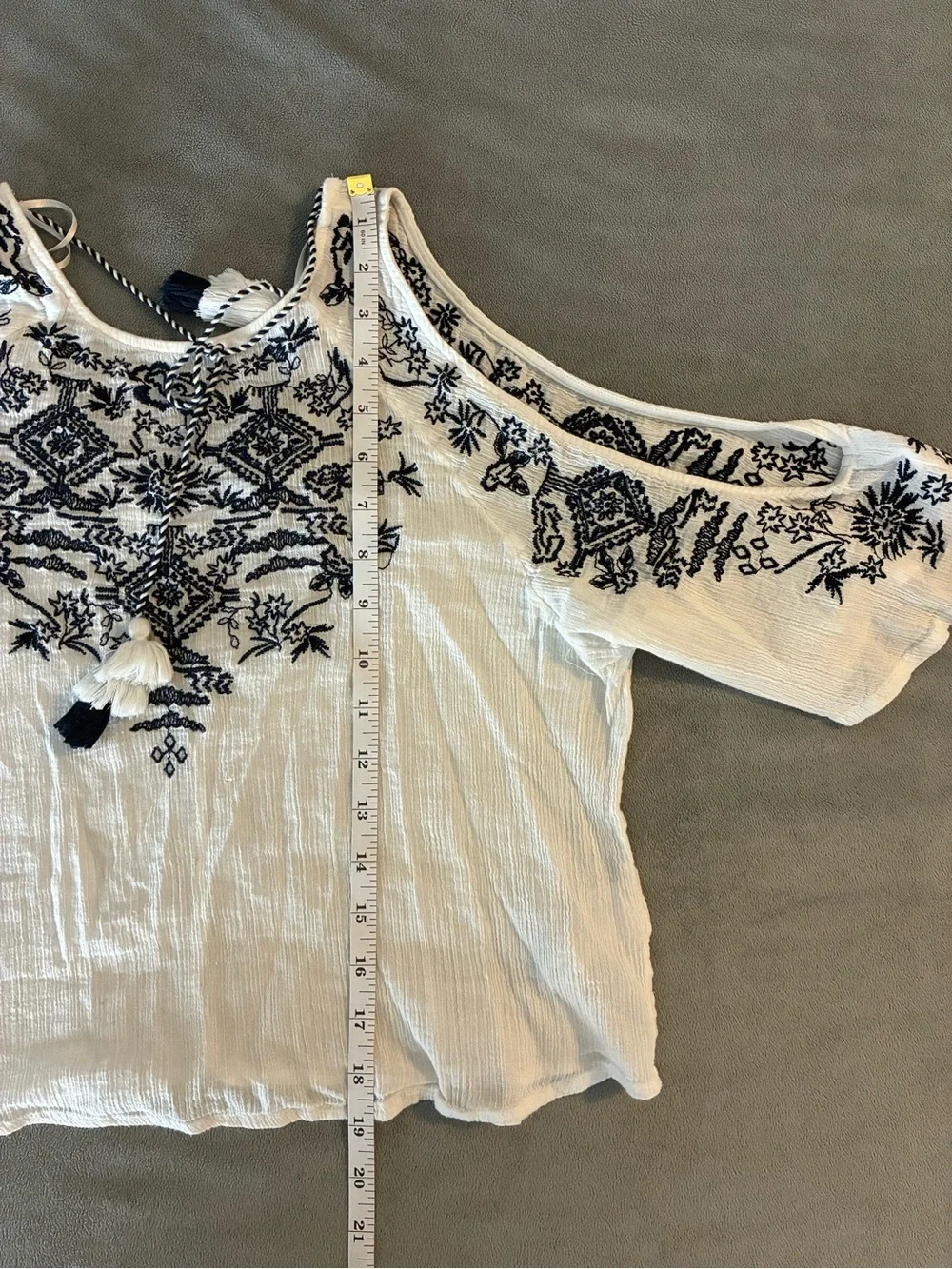 H&M Coachella White Blouse with Blue Floral Embroidery - Picture 8 of 9